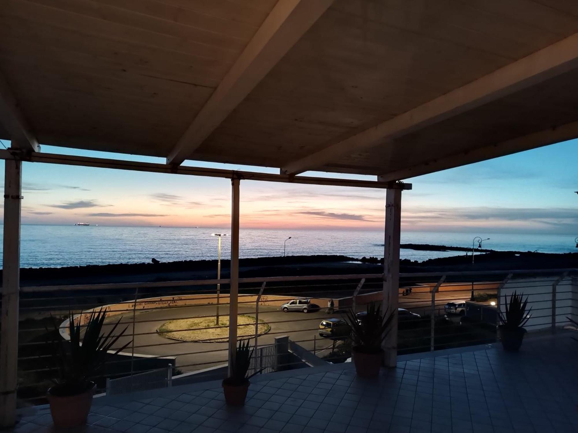 Armareaoverseassuites 1 Fiumicino Buitenkant foto